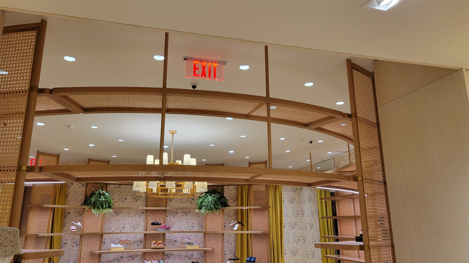 Tory Burch image 5